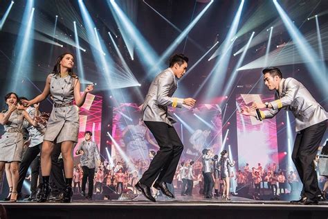 Fabulous Foxes -  Thai Superstar Film's Unexpected Concert Turn